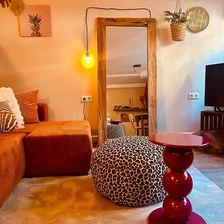 Apartment Souterrain Sandy Sous